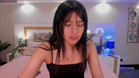 Violettaa online show from June 2026 03:49:01 AM