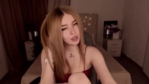 ViolettaOtis online show from January 2025 02:28:02 PM