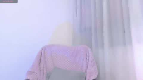 Snapshot of violettbones chatting on March 2026 08:48:01 AM Violett online show from March 2026 08:48:01 AM