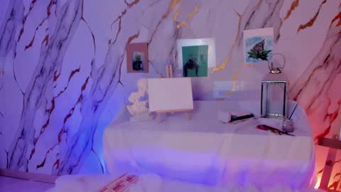 Snapshot of violettcastel chatting on February 2025 11:01:02 PM Violett Castel online show from February 2025 11:01:02 PM