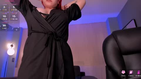 Snapshot of violettcastel chatting on February 2025 01:32:01 AM Violett Castel online show from February 2025 01:32:01 AM