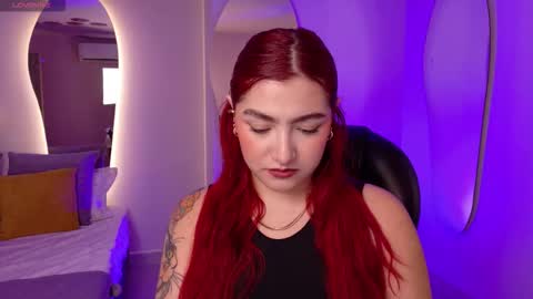 Snapshot of violettcastel chatting on November 2025 07:25:02 PM Violett Castel online show from November 2025 07:25:02 PM