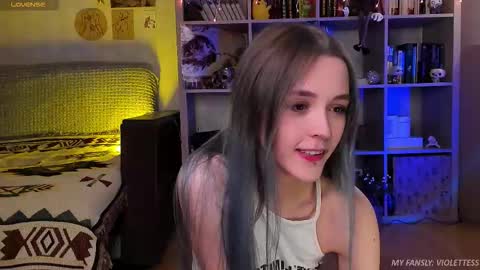 Snapshot of violettesss chatting on January 2026 05:16:02 PM Vi Best on my Fansly online show from January 2026 05:16:02 PM