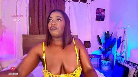 Snapshot of violettgomez_93 chatting on March 2026 04:20:01 AM Violett online show from March 2026 04:20:01 AM