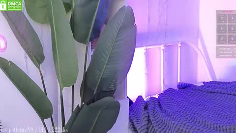 Snapshot of violetvio1ator chatting on March 2026 10:31:02 AM Dommy mommy online show from March 2026 10:31:02 AM