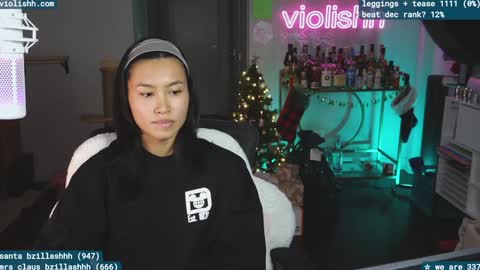 follow me on twitter violishh and ig violishh  online show from December 2024 11:08:02 PM