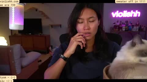 follow me on twitter violishh and ig violishh  online show from September 2025 01:05:02 AM