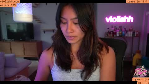 follow me on twitter violishh and ig violishh  online show from October 2025 09:31:01 PM