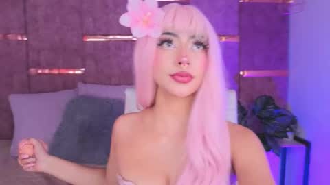 viollettebylyly online show from December 2025 07:53:02 PM