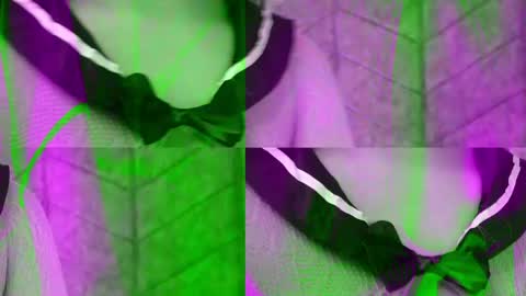 Snapshot of viollettebylyly chatting on April 2026 12:23:01 PM viollettebylyly online show from April 2026 12:23:01 PM