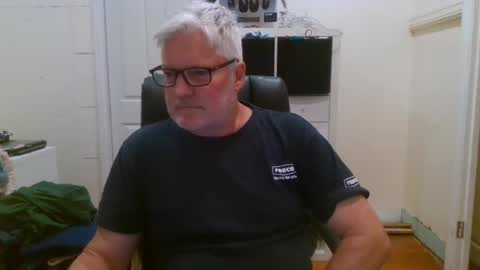 viper654321 online show from February 2025 08:00:02 AM