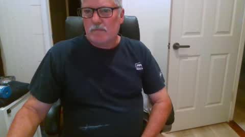 viper654321 online show from October 2025 07:30:01 AM