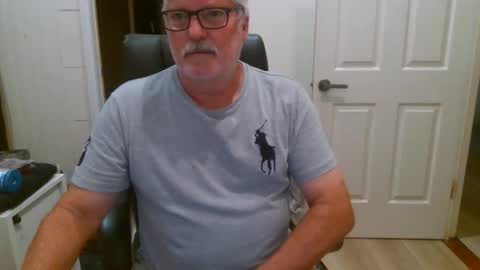 viper654321 online show from November 2025 12:41:01 AM