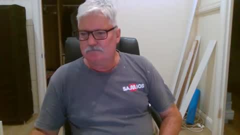 viper654321 online show from January 2026 07:35:01 AM