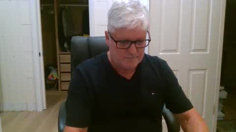 Snapshot of viper654321 chatting on March 2026 07:31:01 AM viper654321 online show from March 2026 07:31:01 AM