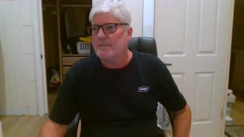 Snapshot of viper654321 chatting on April 2026 07:45:01 AM viper654321 online show from April 2026 07:45:01 AM