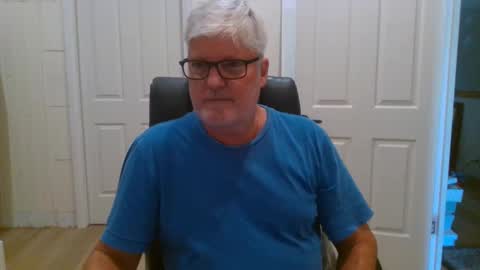 Snapshot of viper654321 chatting on April 2026 01:44:01 AM viper654321 online show from April 2026 01:44:01 AM