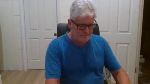 Snapshot of viper654321 chatting on April 2026 07:36:02 AM viper654321 online show from April 2026 07:36:02 AM