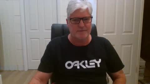 Snapshot of viper654321 chatting on April 2026 07:44:01 AM viper654321 online show from April 2026 07:44:01 AM