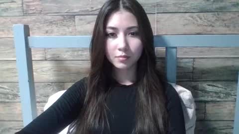 Snapshot of virgi_hicks chatting on October 2025 06:17:02 PM Virginia online show from October 2025 06:17:02 PM