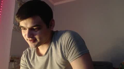 virgil____ online show from December 2024 06:54:02 AM