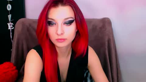 Snapshot of virgiluna chatting on February 2025 12:41:01 AM VirginLuna online show from February 2025 12:41:01 AM