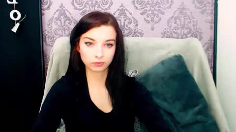 Snapshot of virgiluna chatting on June 2026 07:17:02 PM VirginLuna online show from June 2026 07:17:02 PM