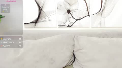 Snapshot of vita_flowen chatting on March 2025 12:47:01 PM Vita online show from March 2025 12:47:01 PM