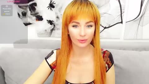 Snapshot of vita_flowen chatting on November 2025 06:14:01 AM Vita online show from November 2025 06:14:01 AM