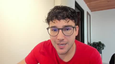 Vito Ferrer online show from November 2025 08:19:02 PM