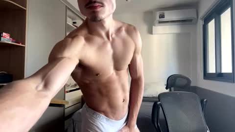 vitoraugustoxxx online show from September 2025 04:56:02 PM