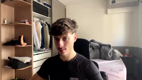 vitoraugustoxxx online show from November 2025 11:45:01 AM