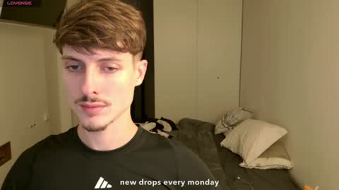 vitoraugustoxxx online show from June 2026 08:11:02 PM