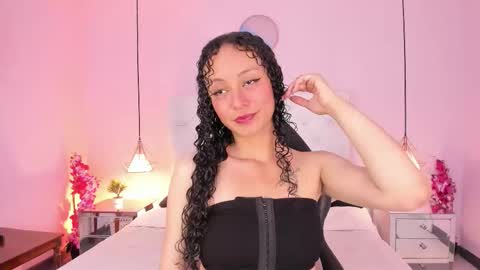 Snapshot of vivi_gh1 chatting on March 2026 03:44:01 AM Vivi online show from March 2026 03:44:01 AM