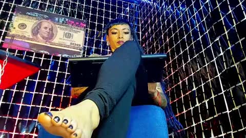 Snapshot of vivi_honey_ chatting on March 2025 03:53:01 PM IGkarol navarret3 online show from March 2025 03:53:01 PM