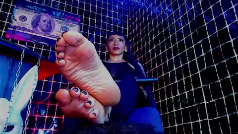 Snapshot of vivi_honey_ chatting on March 2025 02:23:02 PM IGkarol navarret3 online show from March 2025 02:23:02 PM