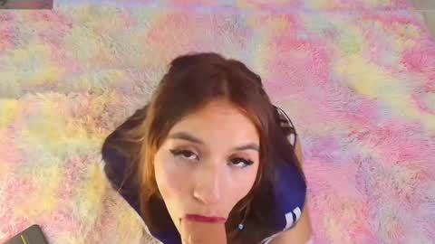 Snapshot of vivi_luv chatting on March 2025 02:39:01 AM Vivi online show from March 2025 02:39:01 AM