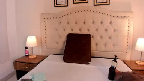 Snapshot of vivi_ruby chatting on March 2026 06:03:02 PM VIVIANA DOMINGUEZ online show from March 2026 06:03:02 PM