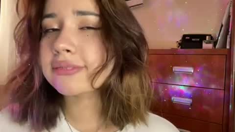 Snapshot of viviaaan_n chatting on August 2026 04:16:02 PM Vivian online show from August 2026 04:16:02 PM