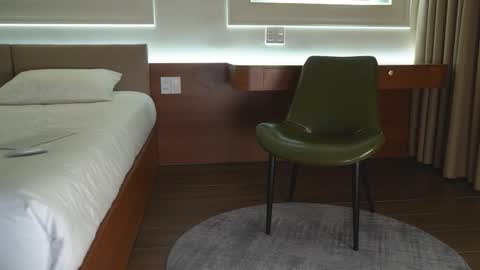 Vivian online show from March 2026 08:09:01 AM