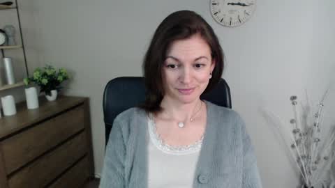 Snapshot of vivian_dream chatting on January 2025 10:08:01 AM Vivian online show from January 2025 10:08:01 AM