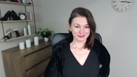 Snapshot of vivian_dream chatting on January 2025 10:49:02 AM Vivian online show from January 2025 10:49:02 AM