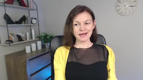 Snapshot of vivian_dream chatting on March 2025 10:13:02 AM Vivian online show from March 2025 10:13:02 AM