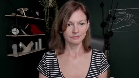 Snapshot of vivian_dream chatting on September 2025 08:14:02 AM Vivian online show from September 2025 08:14:02 AM