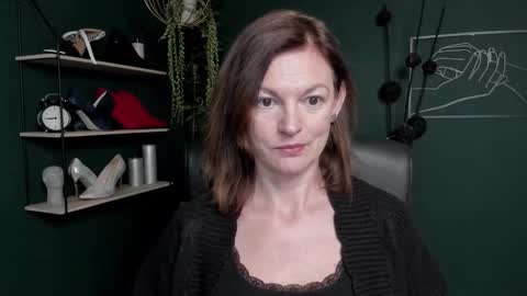 Snapshot of vivian_dream chatting on September 2025 06:48:02 AM Vivian online show from September 2025 06:48:02 AM