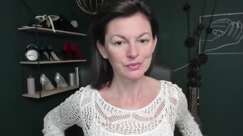 Snapshot of vivian_dream chatting on September 2025 08:29:01 AM Vivian online show from September 2025 08:29:01 AM