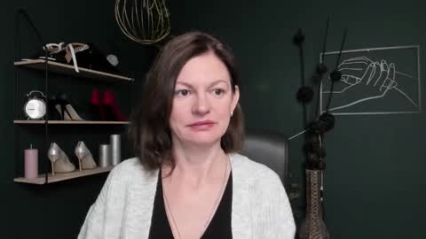 Snapshot of vivian_dream chatting on October 2025 05:52:01 AM Vivian online show from October 2025 05:52:01 AM