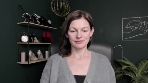 Snapshot of vivian_dream chatting on October 2025 07:45:01 AM Vivian online show from October 2025 07:45:01 AM