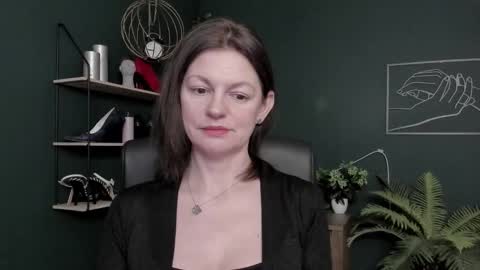 Vivian online show from February 2026 07:03:02 AM