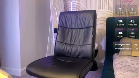 Snapshot of vivian_evans_ chatting on March 2026 05:44:01 AM Vivian Evans online show from March 2026 05:44:01 AM